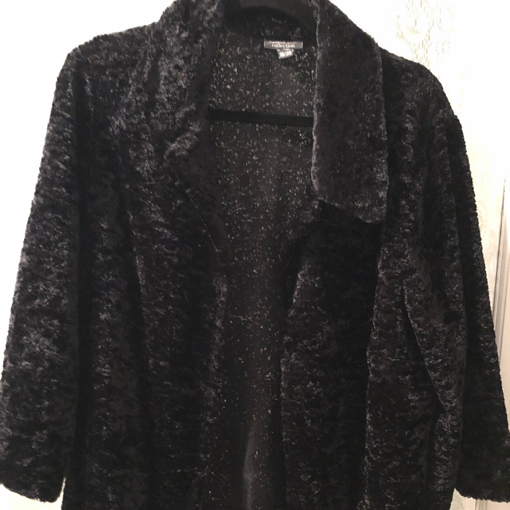 Dress barn. Open jacket.